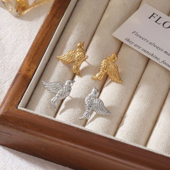 Wholesale Women's Titanium Steel Geometric Bird Earrings With Electroplating