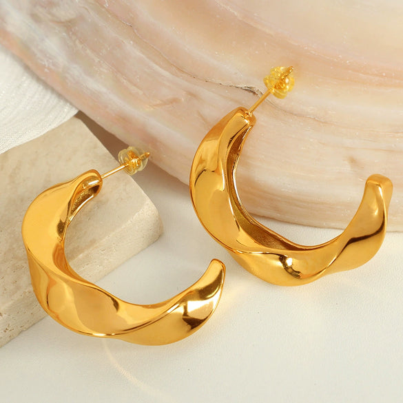 Wholesale Women's 316L Stainless Steel Geometric Ctype Electroplated Retro Metallic Rope Earrings