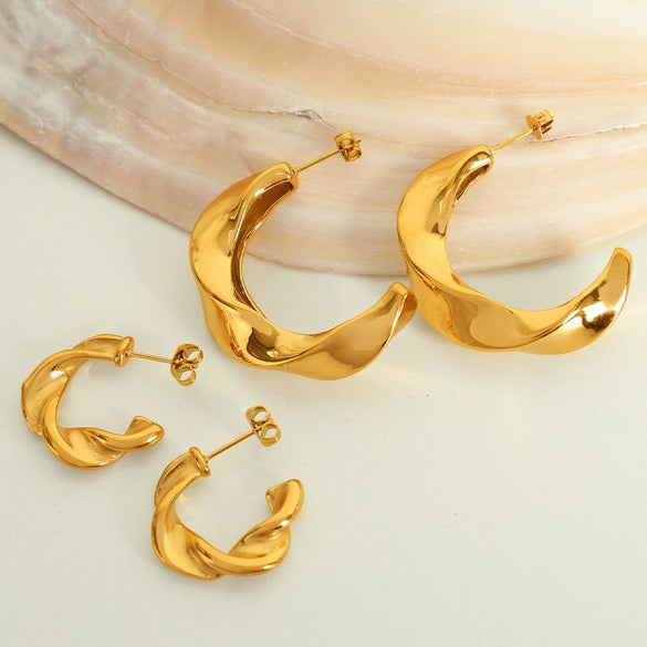 Wholesale Women's 316L Stainless Steel Geometric Ctype Electroplated Retro Metallic Rope Earrings