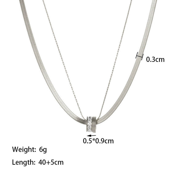 Wholesale Women's Titanium Steel Geometric Electroplated Snake Bone Chain Necklace Luxury Jewelry