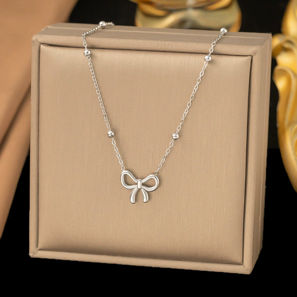 Wholesale Women's Titanium Steel Geometric 18K Real Gold Plated Necklace With Flash O Chain