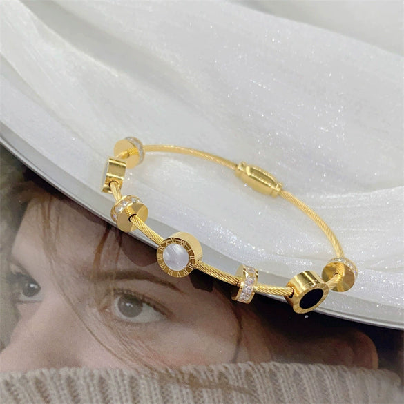 Wholesale Women's Titanium Steel Geometric Light Luxury Roman Numeral Electroplated Bracelet