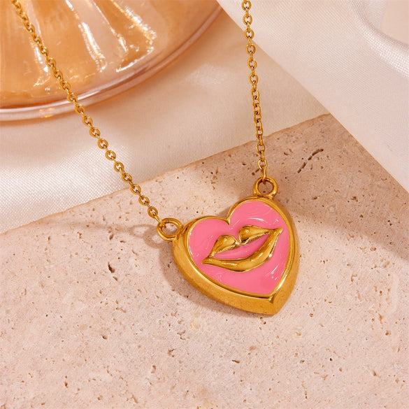 Wholesale Women's Titanium Steel Geometric Lip Necklace Exaggerated Niche Fashion 18K Gold Nonfading