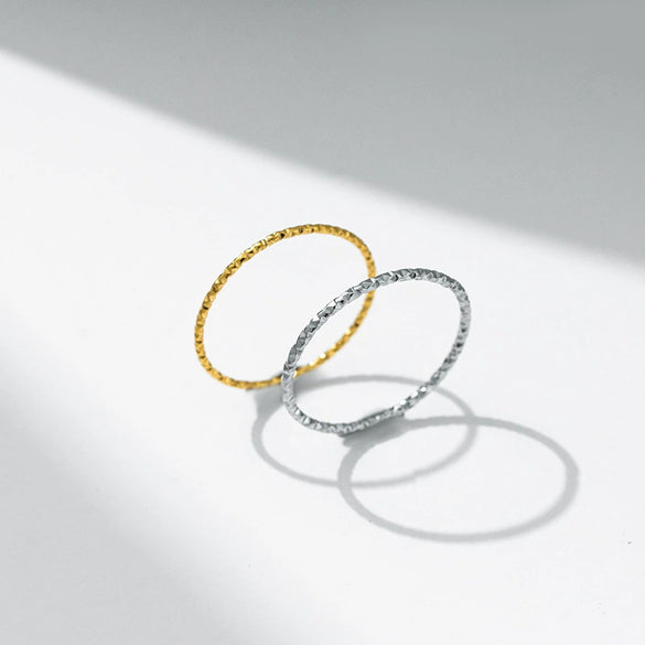 Wholesale Women's Titanium Steel Geometric Ring With Circle Star Car Flower Design And Electroplating Treatment