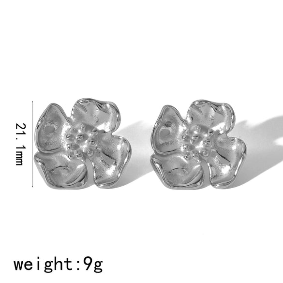 Wholesale Women's Titanium Steel Geometric Small Flower Elegant Earrings 18K Gold Plated