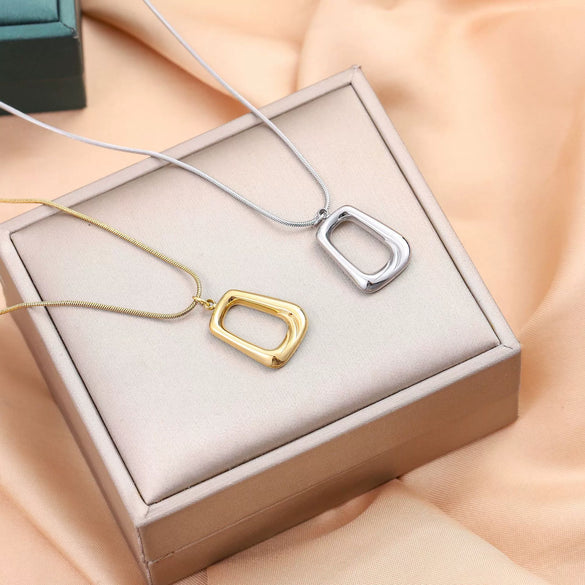 Wholesale Women's Titanium Steel Geometric Square Light Luxury Simple Necklace With Electroplating Design