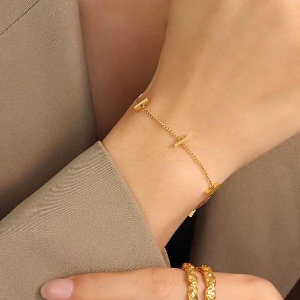 Wholesale Women's 316L Stainless Steel Geometric Style Electroplated Slim Bracelet