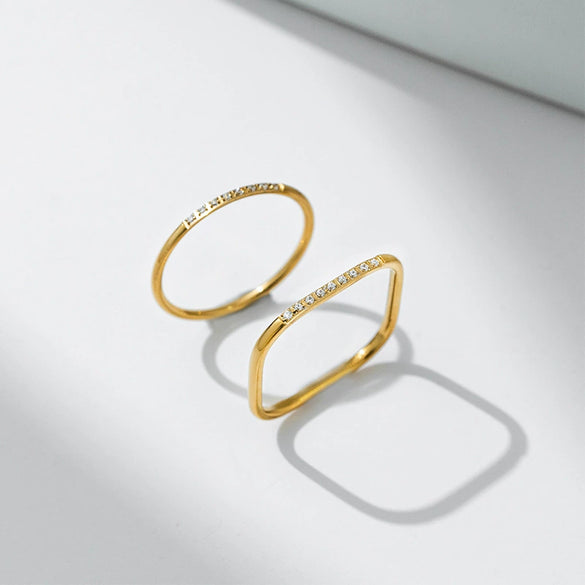 Wholesale Women's Titanium Steel Geometric Thin Ring Highend Electroplated Jewelry