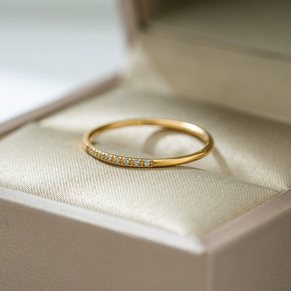 Wholesale Women's Titanium Steel Geometric Thin Ring Highend Electroplated Jewelry