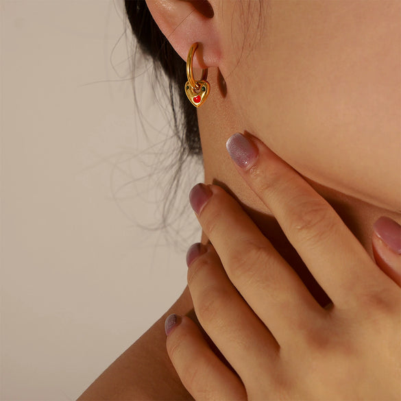 Wholesale Women's 316L Stainless Steel Goldplated Enamel Glaze Inlaid Zircon Heartshaped Earrings Jewelry Light Luxury Fashion With Dripping Oil Design