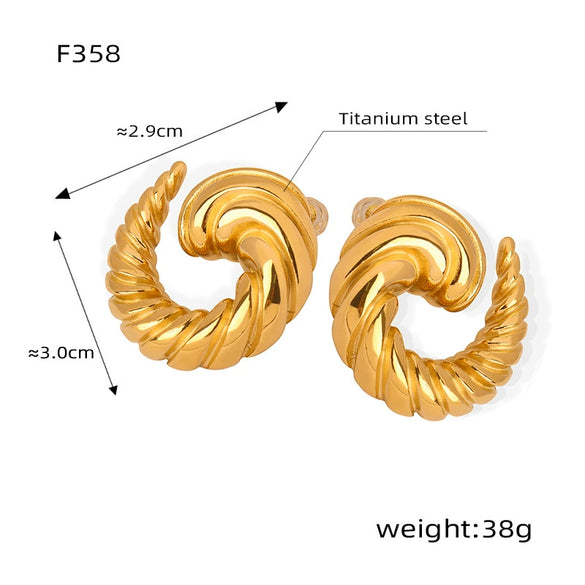 Wholesale Women's 316L Stainless Steel Goldplated Geometric Irregular Horn Earrings Exaggerated And Allmatch Jewelry With Personality Style