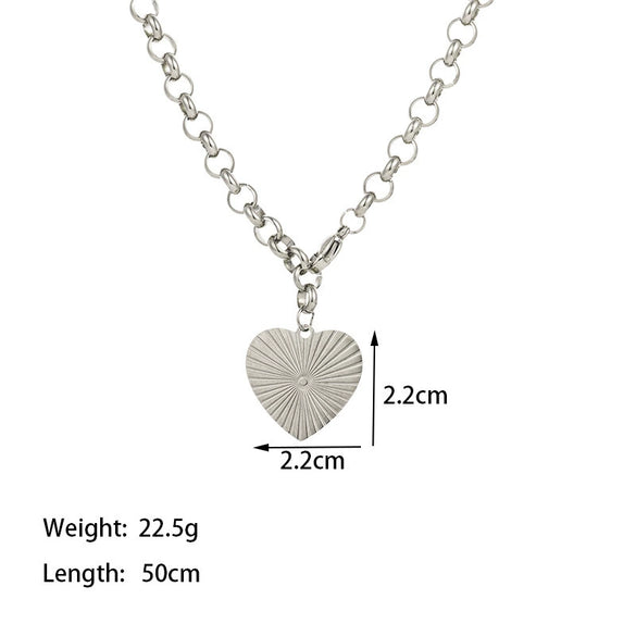 Wholesale Women's Titanium Steel Heart Shape Pendant O Word Chain Necklace With Electroplating