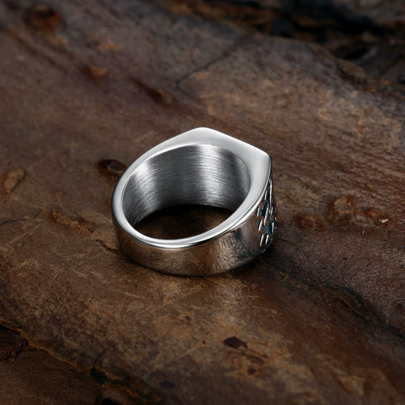 Wholesale Women's Titanium Steel Heart Shape Ring With Celtic Logo And Electroplating Design