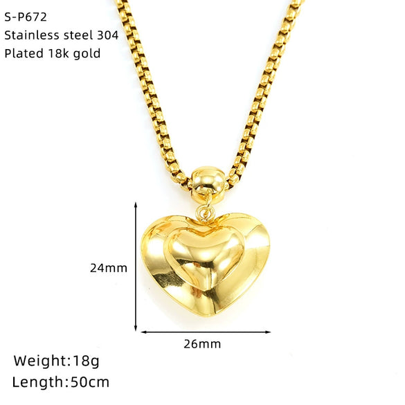 Wholesale Women's Titanium Steel Heartshaped Electroplated Necklace With Square Pearl Chain