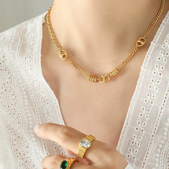 Wholesale Women's Titanium Steel Jewelry With Geometric Pattern And Splicing Chain Electroplated