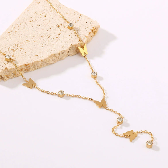 Wholesale Women's Titanium Steel 18K Gold Plated Butterfly Clavicle Chain With No Fade Diamond Pendant O Chain 18K Vacuum Plating In Furnace