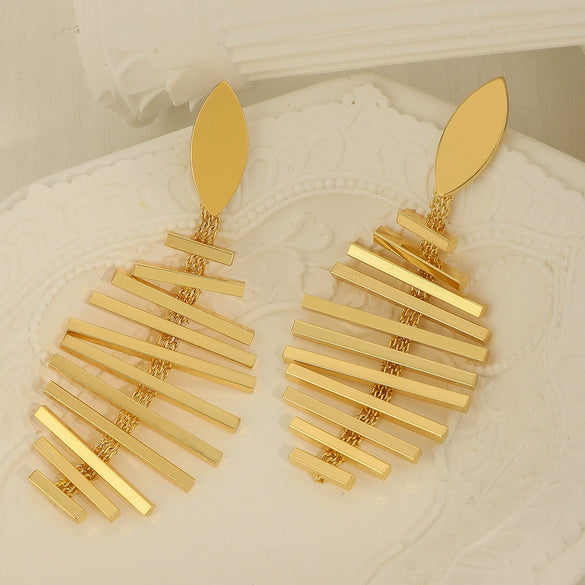 Wholesale Women's 316L Stainless Steel 18K Gold Plated Geometric Fish Bone Long Earrings Jewelry