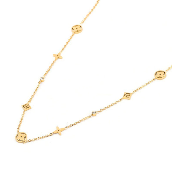 Wholesale Women's Titanium Steel Necklace And Bracelet With Plant Flower Pattern Box Chain Design