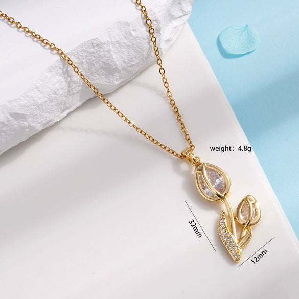 Wholesale Women's Titanium Steel Necklace Copper Gold Plated Cat's Eye Tulip Design With Mixed Gem Inlay And Ochain Light Luxury Flower Pattern
