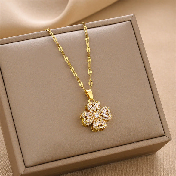 Wholesale Women's Titanium Steel Necklace With Four Leaf Clover Pendant Mixed Gemstone Inlay Electroplating Treatment