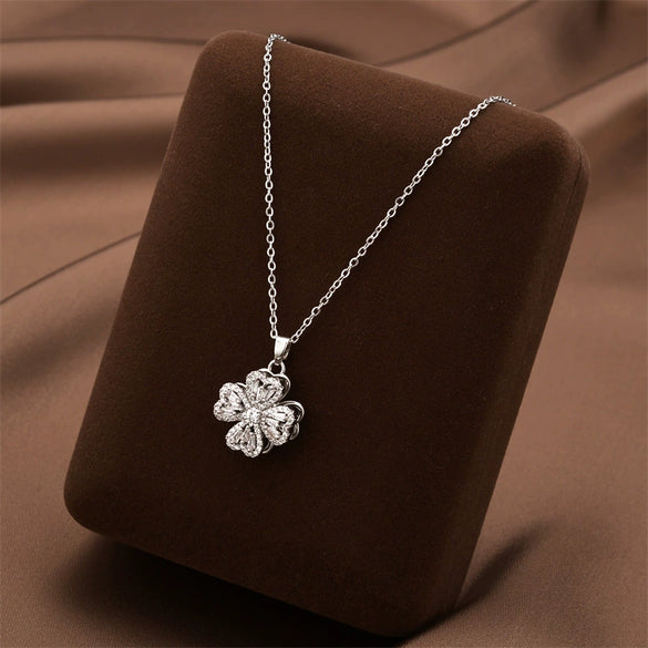 Wholesale Women's Titanium Steel Necklace With Four Leaf Clover Pendant Mixed Gemstone Inlay Electroplating Treatment
