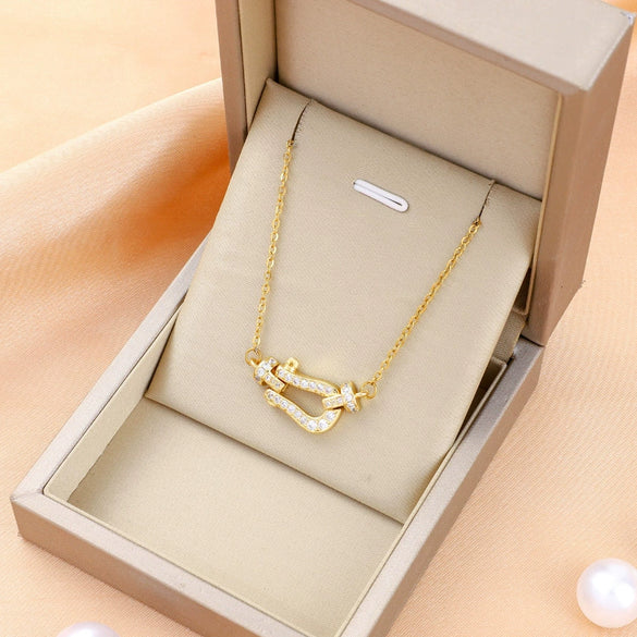 Wholesale Women's Titanium Steel Necklace With Horseshoe Buckle And Mixed Gemstone Inlay Geometric Style Electroplated