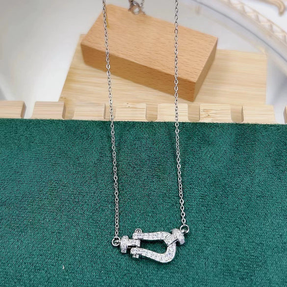 Wholesale Women's Titanium Steel Necklace With Horseshoe Buckle And Mixed Gemstone Inlay Geometric Style Electroplated