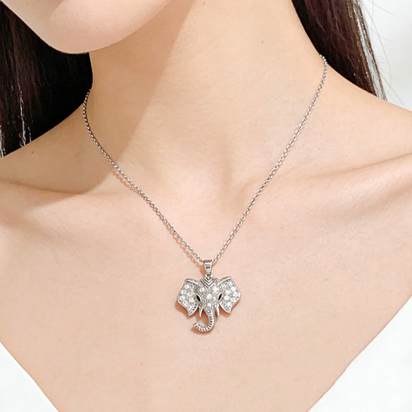 Wholesale Women's Titanium Steel Oshaped Chain Necklace With Zirconinlaid Copper Elephant Head Pendant Light Luxury Animal Style