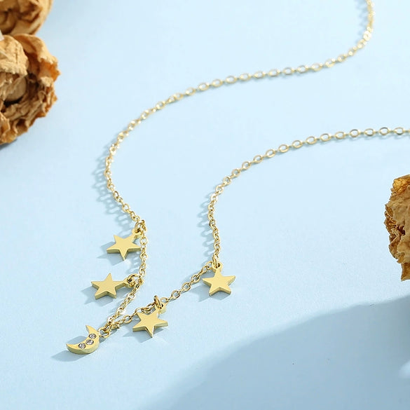 Wholesale Women's Titanium Steel Star And Moon Pendant Necklace With Electroplated O Chain Simple Style
