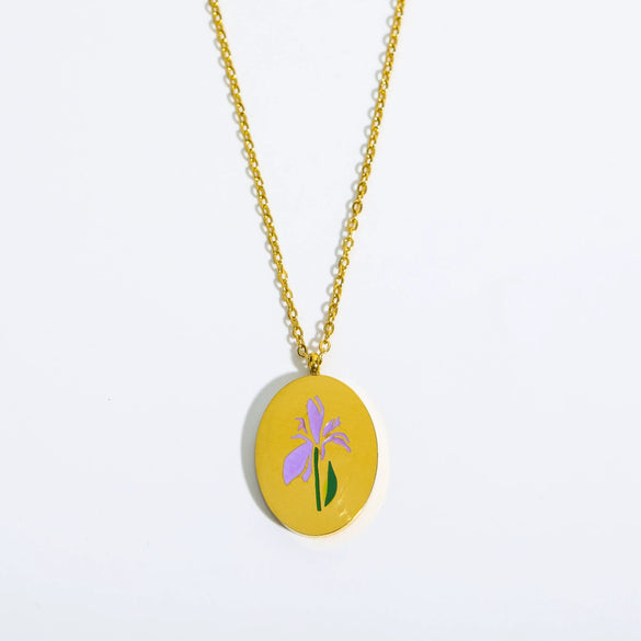 Wholesale Women's Titanium Steel Vintage Natural Style Flower Oval Pendant Necklace With Electroplated Ochain