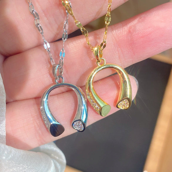 Wholesale Women's Titanium Steel Water Wave Chain Necklace With Geometric Copper Pendant Inlaid With Zircon