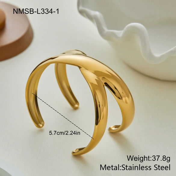 Wholesale Women's Twisted Open Stainless Steel 18K Gold Electroplated Geometric Bracelet Minimalist Style Jewelry
