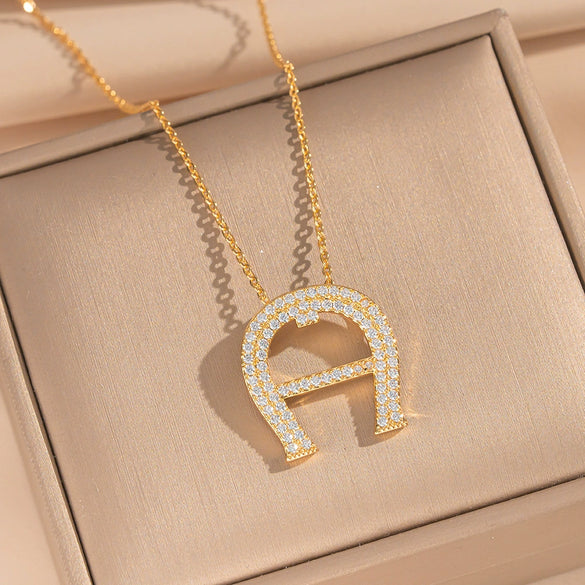 Wholesale Women's Ushaped Horseshoe Copper Necklace Set With Microinlaid Zircon And Electroplated Design Cross Chain