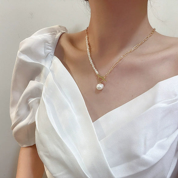 Wholesale Women's Vintage Elegant Fashion Metal Freshwater Pearl Ot Buckle Geometric Mixed Gem Inlay Snake Bone Chain Necklace