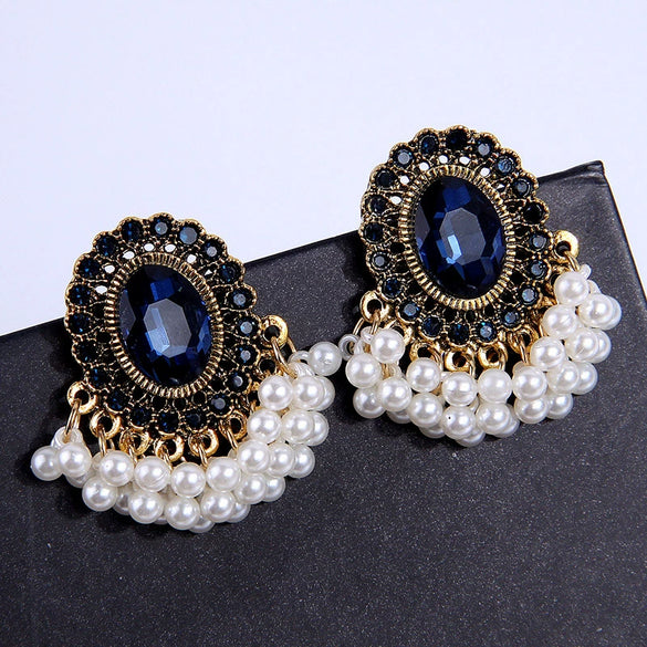 Wholesale Women's Vintage Geometric Alloy Rhinestone Pearl Drop Earrings
