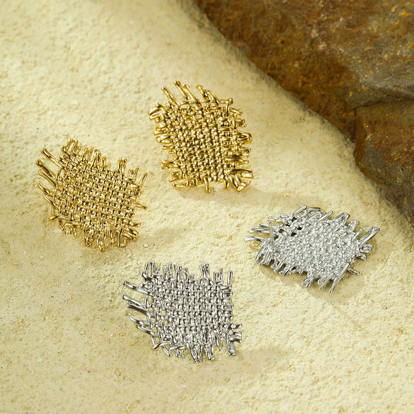 Wholesale Women's Vintage Geometric Asymmetrical Straw Patch Stainless Steel 18K Electroplated Gold Earrings