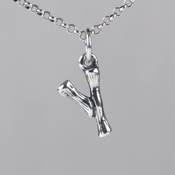 Wholesale Women's Vintage Geometric English Letter S925 Silver Necklace Pendant