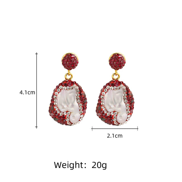 Wholesale Women's Vintage Geometric Freshwater Pearl Earrings With Mud Inlay And Electroplating