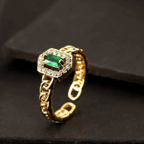 Wholesale Women's Vintage Green Gemstone Snake Animal Pattern Copper Electroplated Ring