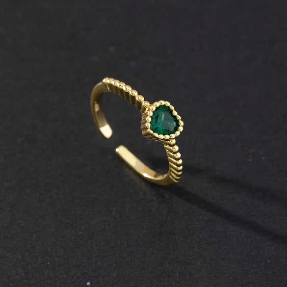 Wholesale Women's Vintage Green Gemstone Snake Animal Pattern Copper Electroplated Ring
