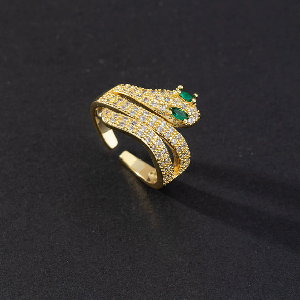 Wholesale Women's Vintage Green Gemstone Snake Animal Pattern Copper Electroplated Ring