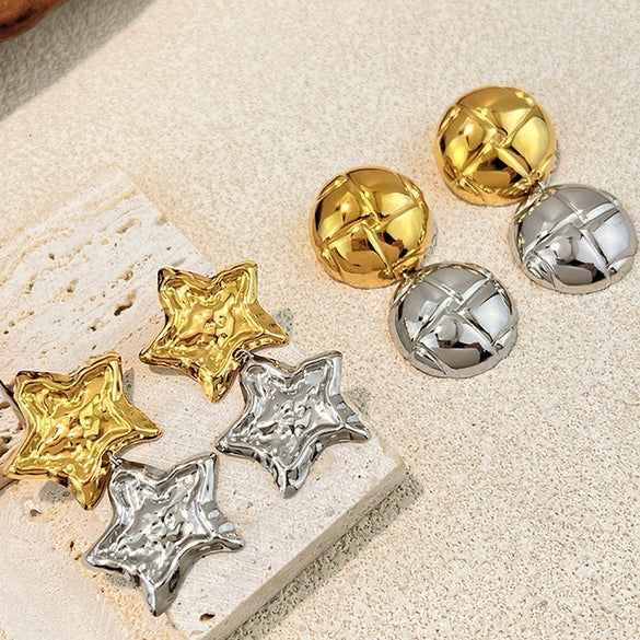 Wholesale Women's Vintage Minimalist Geometric Stainless Steel Electroplated Earrings With Five Pointed Star Design