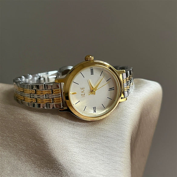 Wholesale Women's Vintage Minimalist Round Steel Band Quartz Watch With Medieval Style