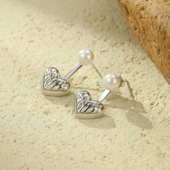 Wholesale Women's Vintage Stainless Steel Heart Earrings With Pearls Electroplated