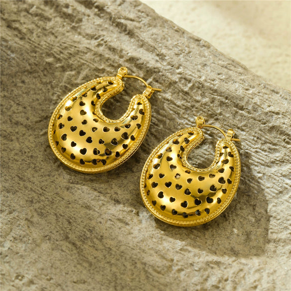 Wholesale Women's Vintage Stainless Steel 18K Electroplated Ushaped Hollow Starshaped Moon Earrings