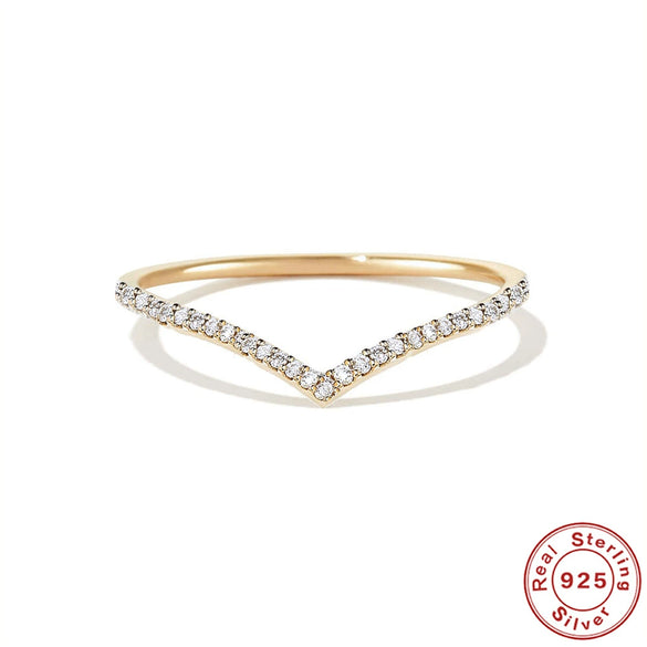 Wholesale Women's Vshaped Moissanite Diamond Ring In S925 Silver With Geometric Pattern And Electroplating