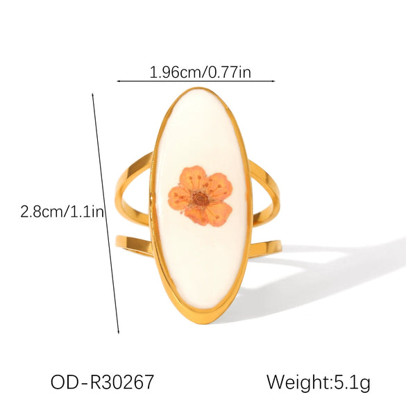 Wholesale Women's White Flower Ring In Titanium Steel With Vacuum Plating Non Fading High End Sense