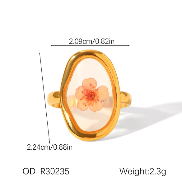 Wholesale Women's White Flower Ring In Titanium Steel With Vacuum Plating Non Fading High End Sense