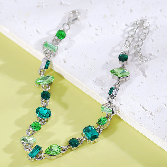 Wholesale Women's Zinc Alloy Bracelet With Geometric And Drop Shape Patterns Set With Diamonds
