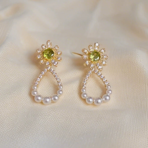 Wholesale Women's Zinc Alloy Electroplated Flower Drop Shape Earrings